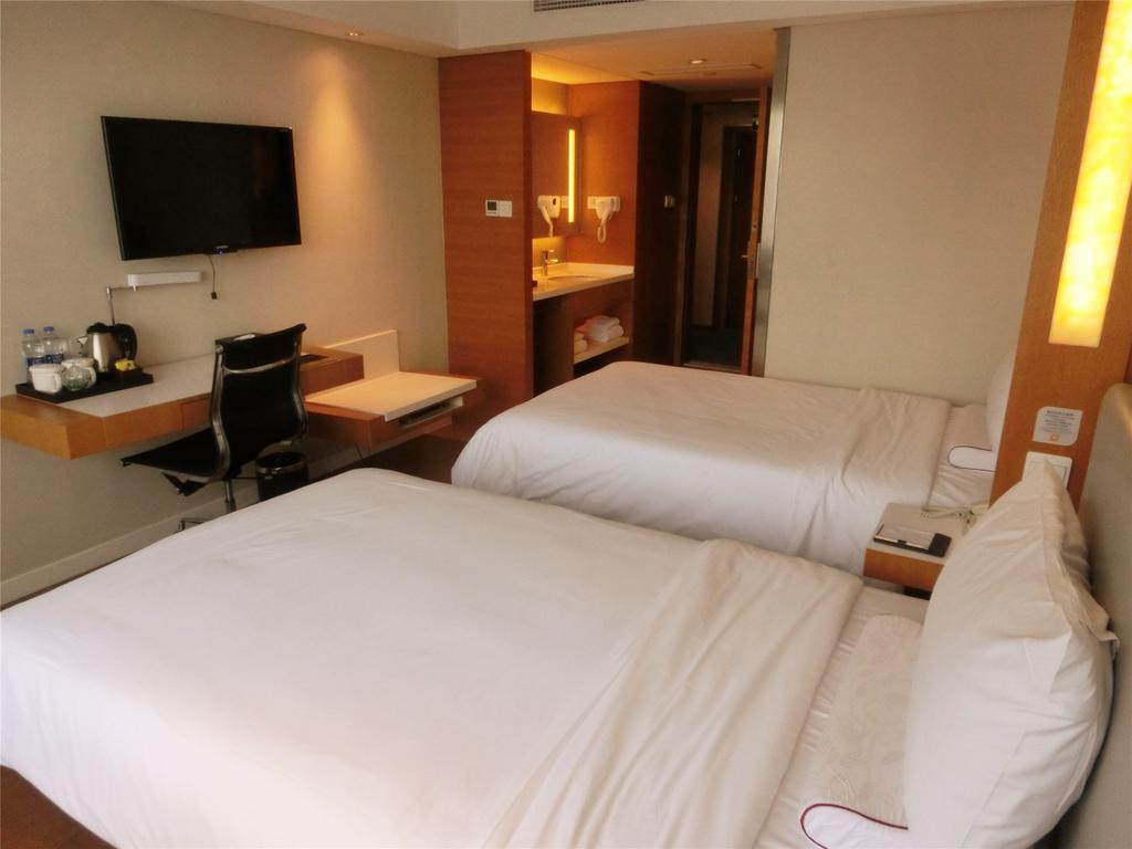 Ji Hotel Guangzhou Zhujiang New Town Værelse billede