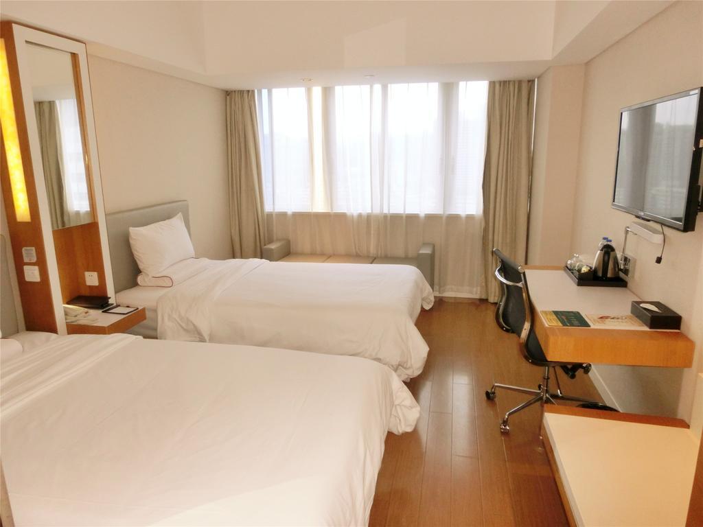 Ji Hotel Guangzhou Zhujiang New Town Værelse billede