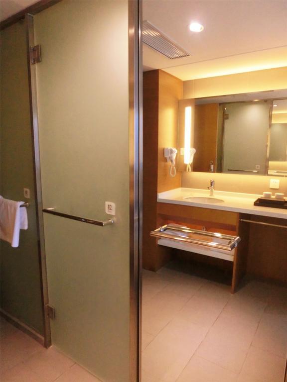 Ji Hotel Guangzhou Zhujiang New Town Værelse billede