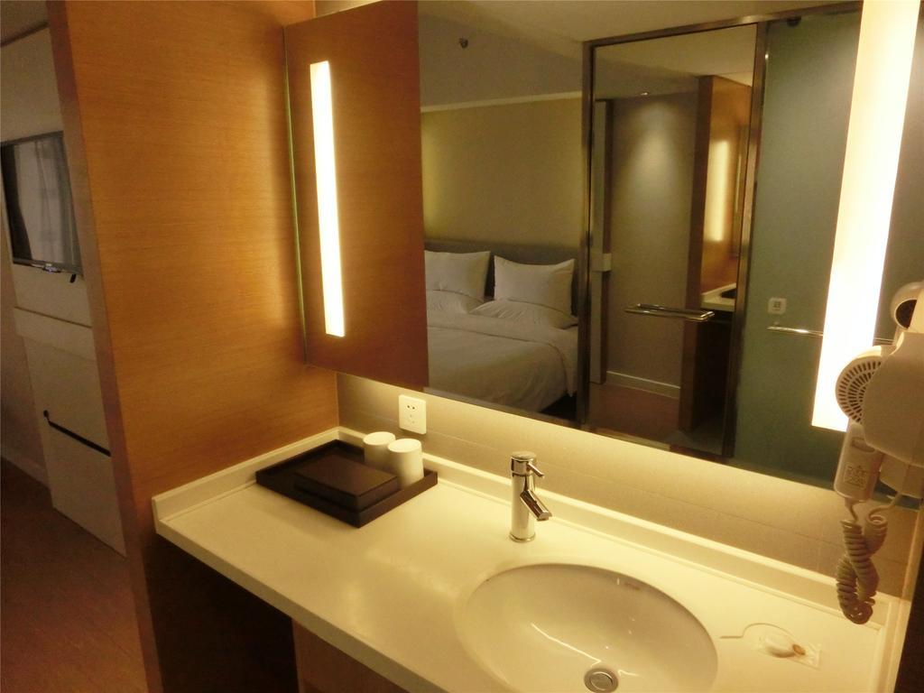 Ji Hotel Guangzhou Zhujiang New Town Værelse billede